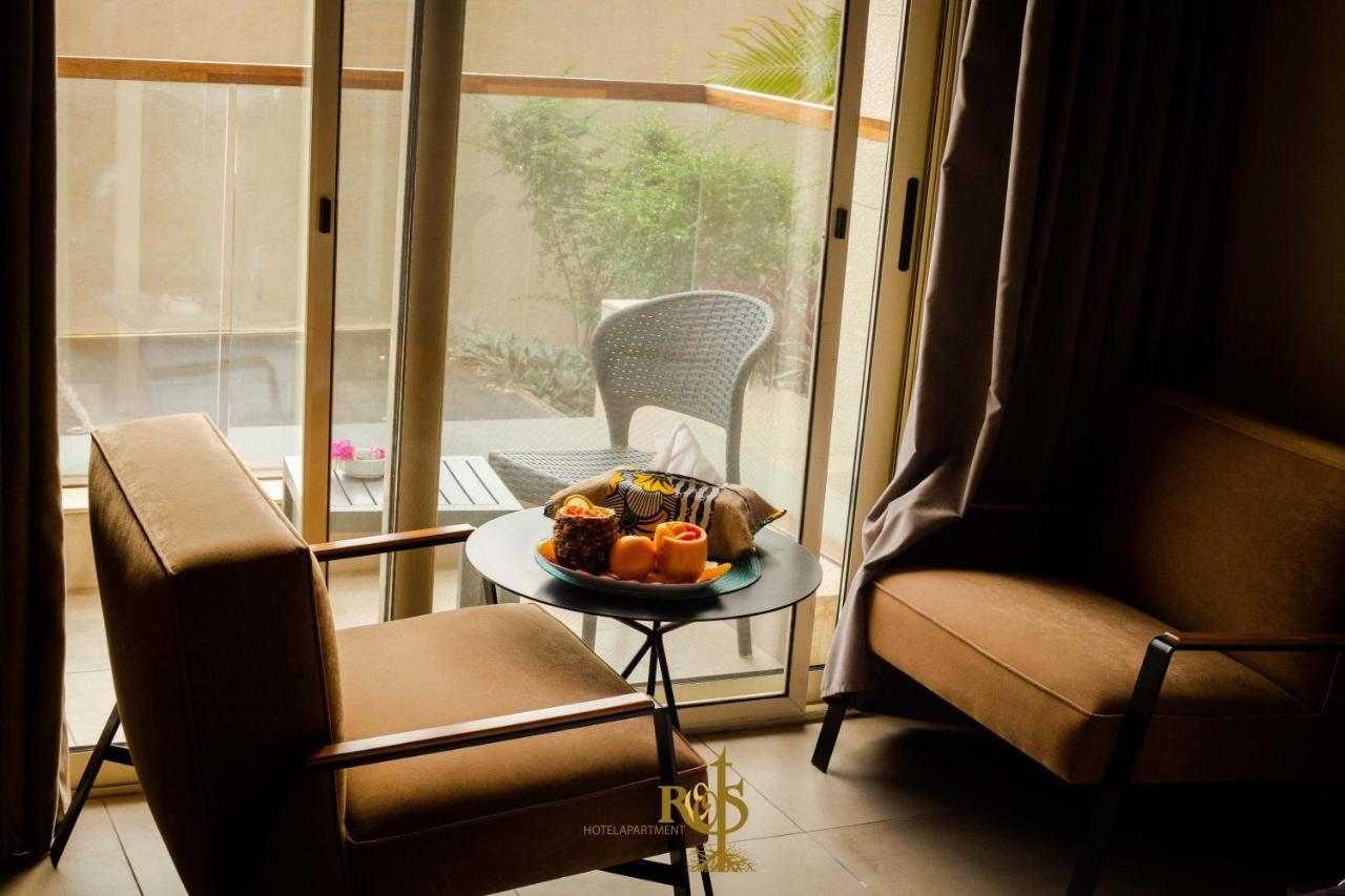 Roots Hotel Apartments Abidjan Eksteriør billede