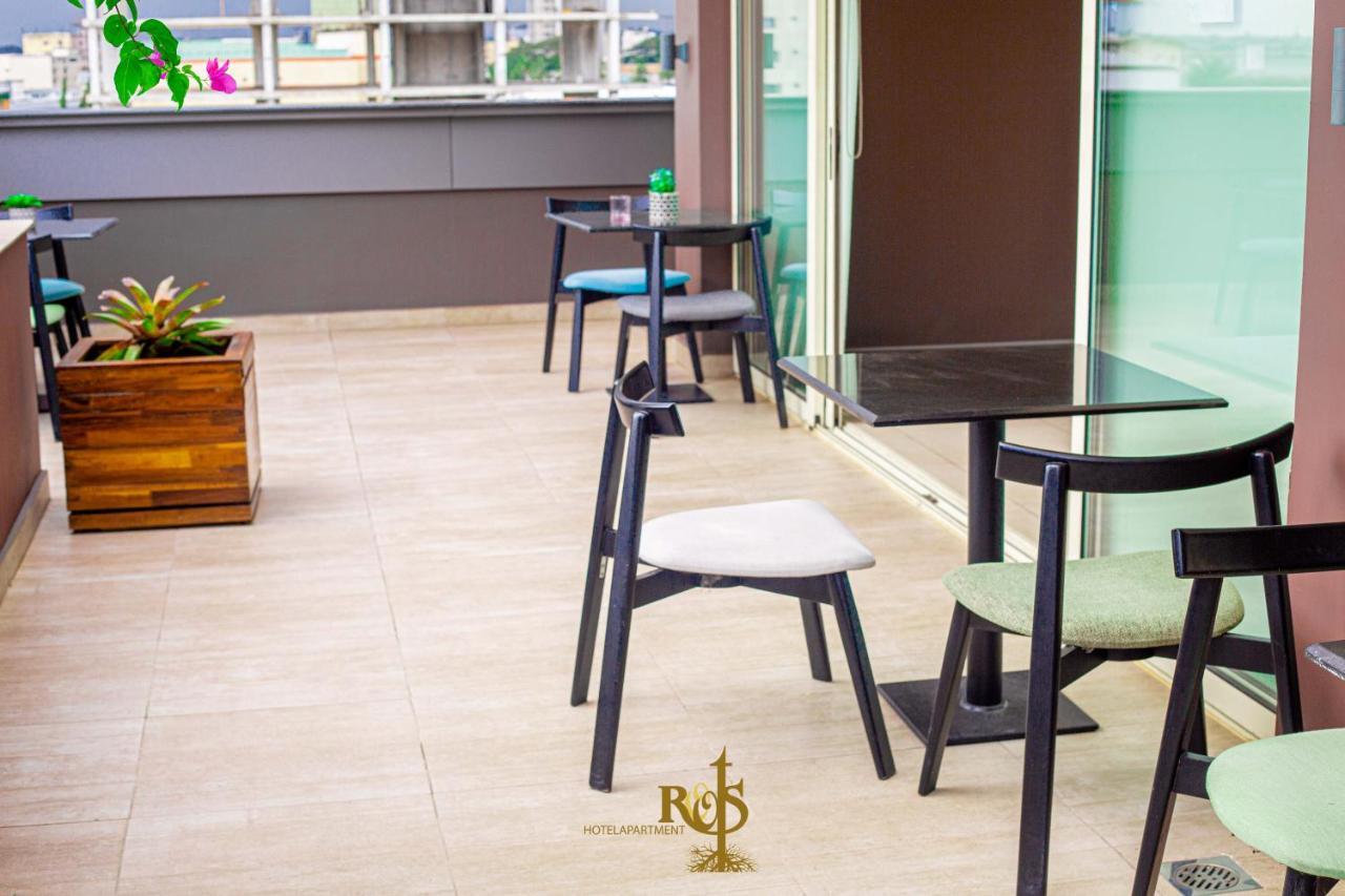 Roots Hotel Apartments Abidjan Eksteriør billede