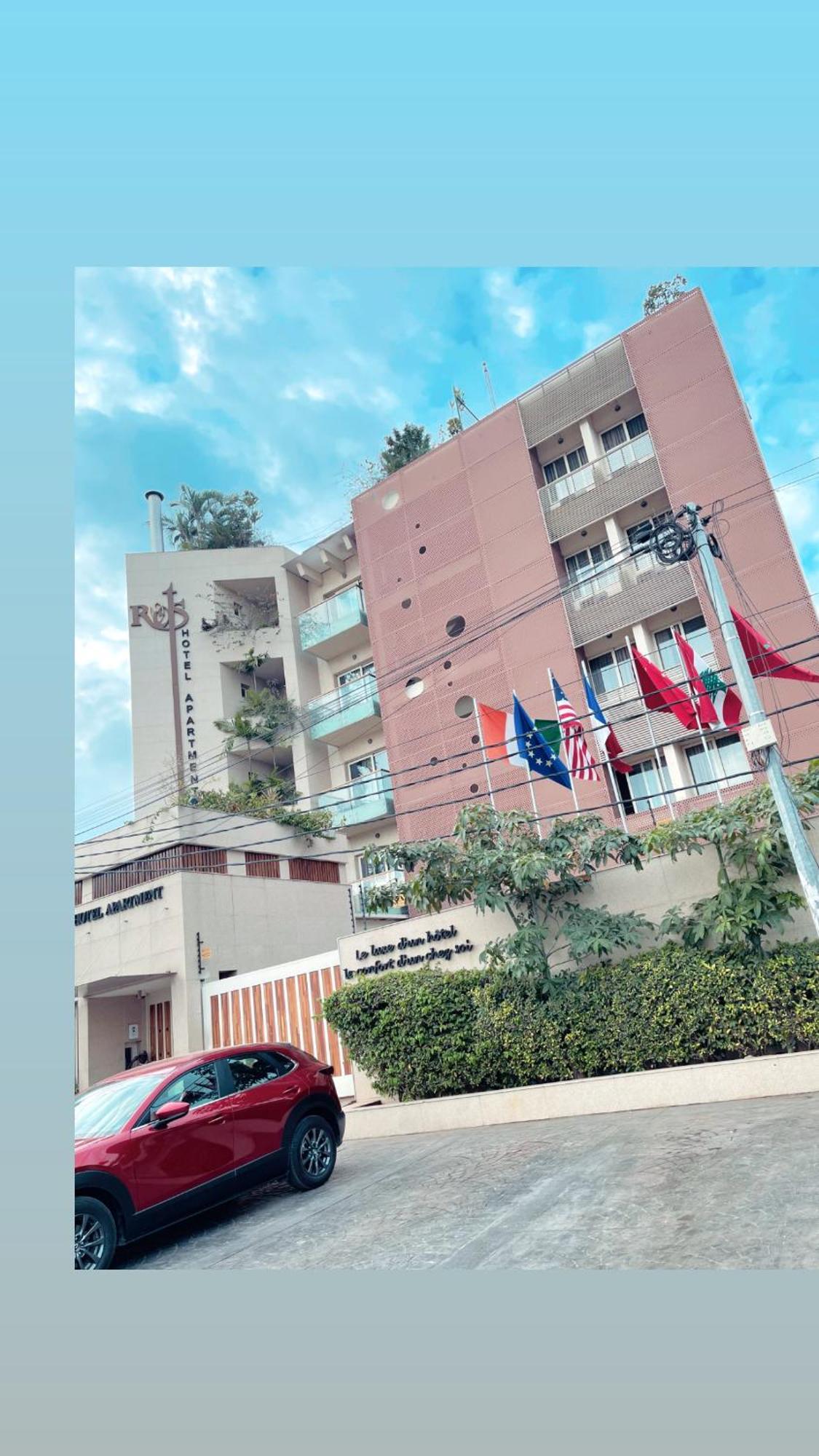Roots Hotel Apartments Abidjan Eksteriør billede