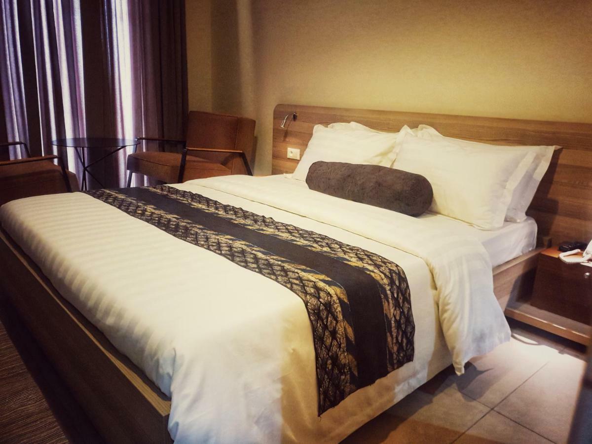 Roots Hotel Apartments Abidjan Eksteriør billede